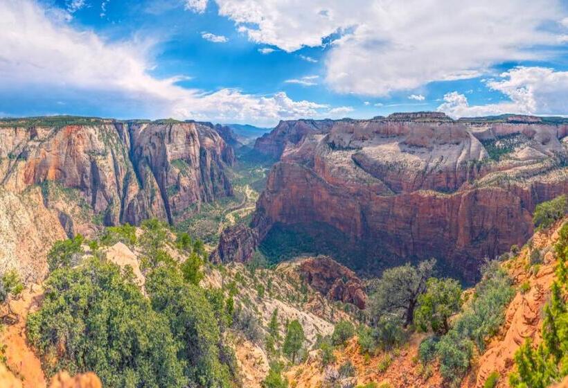 فندق Red Rock Inn Cottages