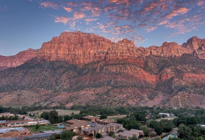 فندق Red Rock Inn Cottages