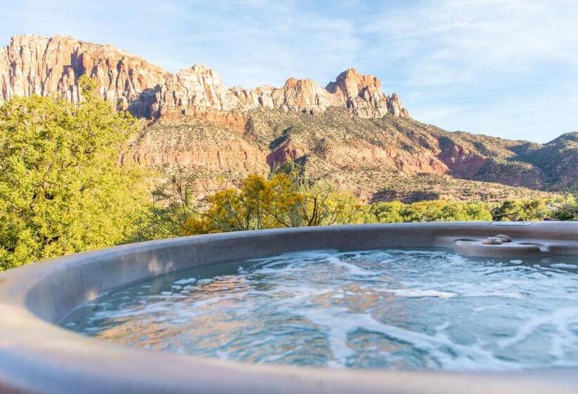 فندق Red Rock Inn Cottages