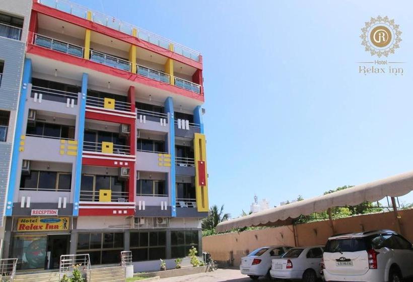 Отель Relax Inn