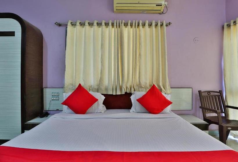 Отель Relax Inn