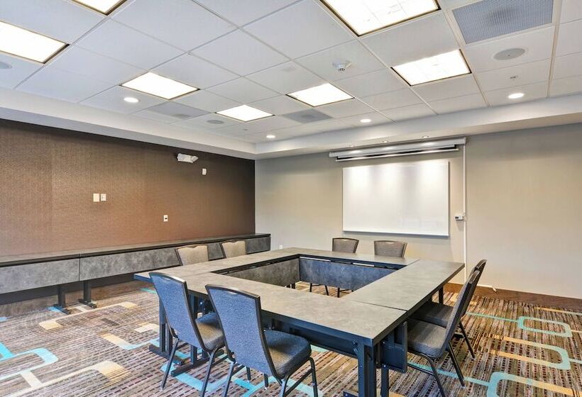 هتل Residence Inn By Marriott Milwaukee North/glendale