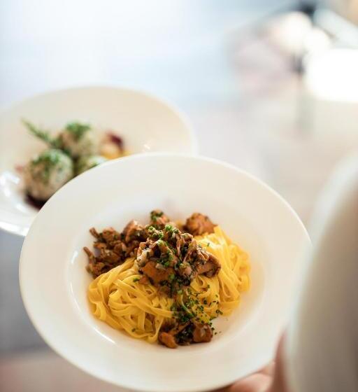 בית מלון כפרי Seerast