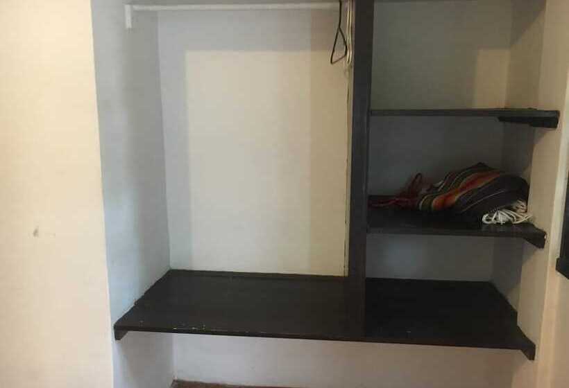 Отель Sundown Beach