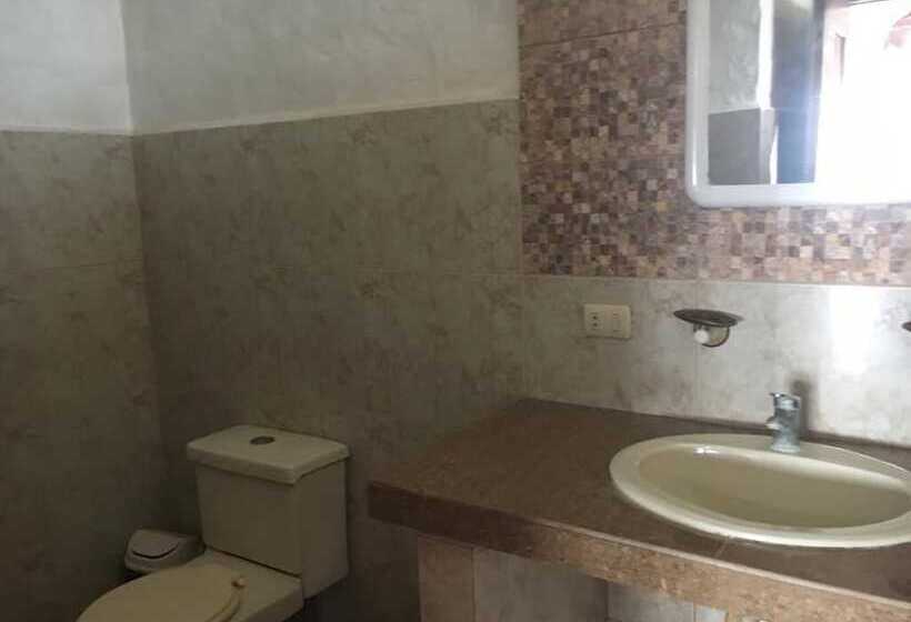 Отель Sundown Beach