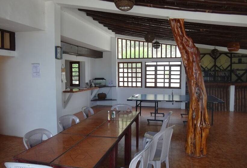 Отель Sundown Beach