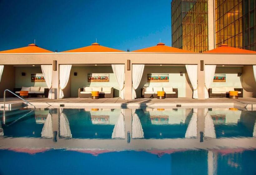 هتل The Westin Chattanooga