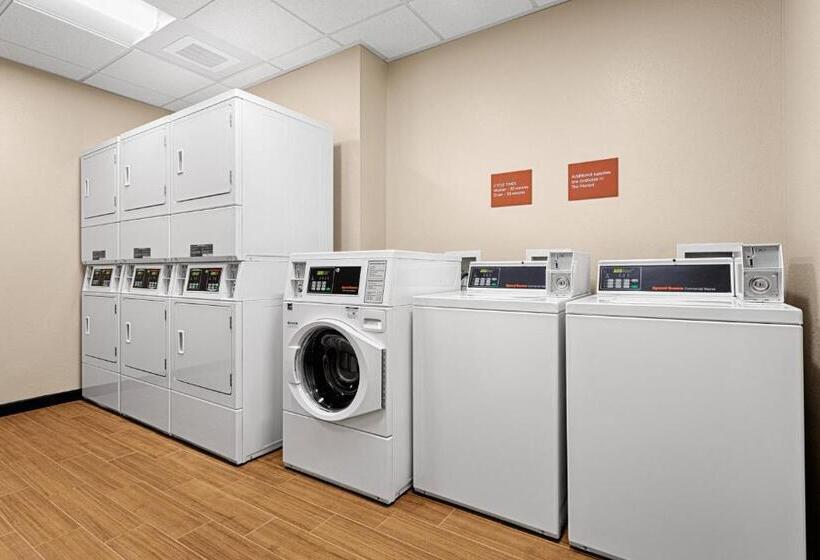 בית מלון כפרי Towneplace Suites By Marriott Charleston Mt. Pleasant