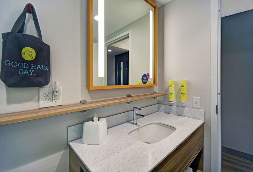 ホテル Tru By Hilton Portland Airport Area