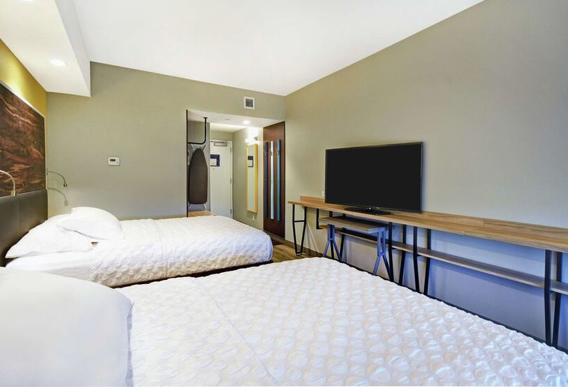 ホテル Tru By Hilton Portland Airport Area