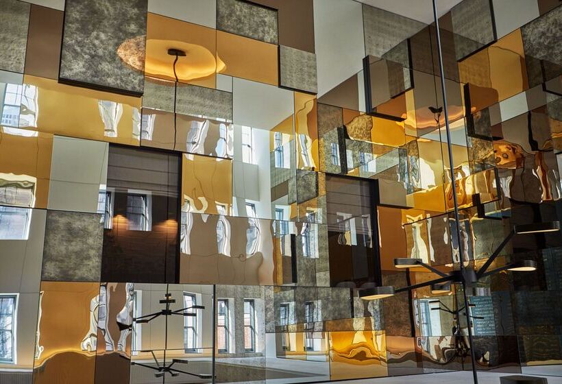 هتل Viceroy Chicago