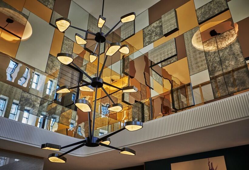 هتل Viceroy Chicago