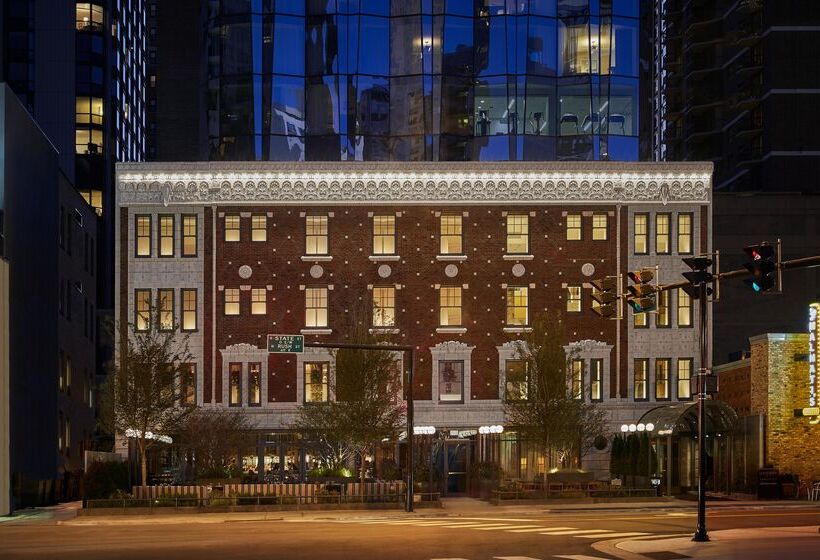 هتل Viceroy Chicago