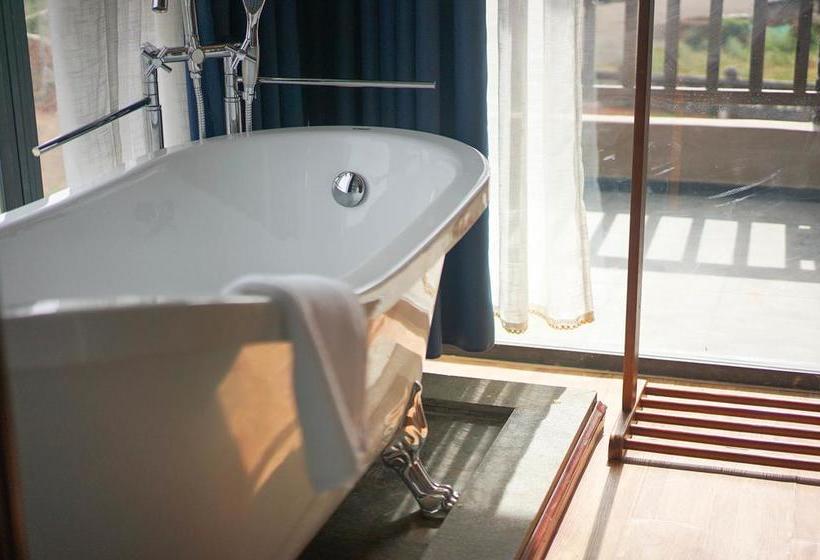 فندق Yonsamity Inn Lugu Lake