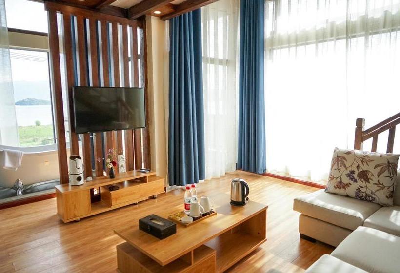 فندق Yonsamity Inn Lugu Lake