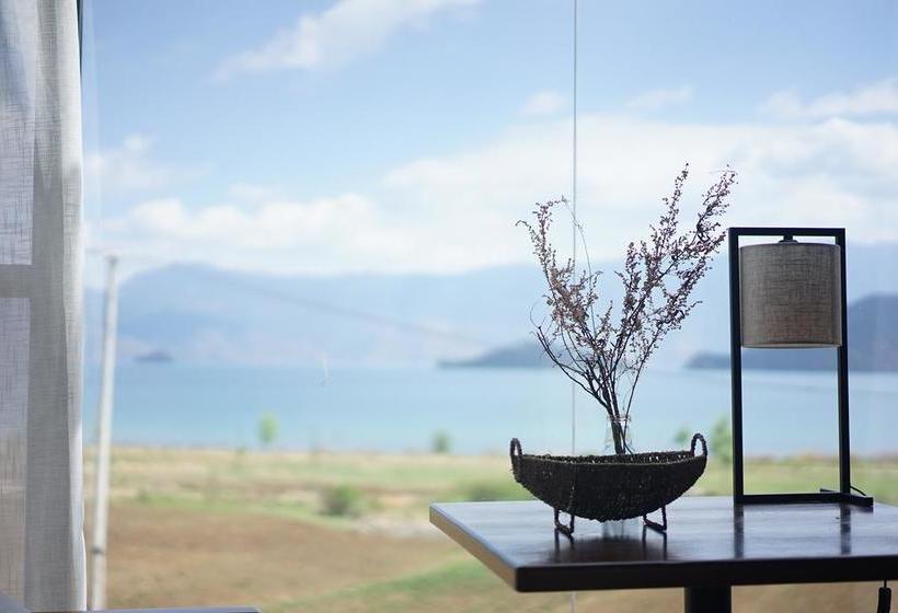 فندق Yonsamity Inn Lugu Lake