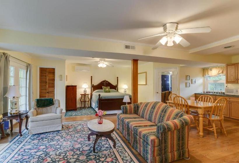 Marl Inn Bed And Breakfast