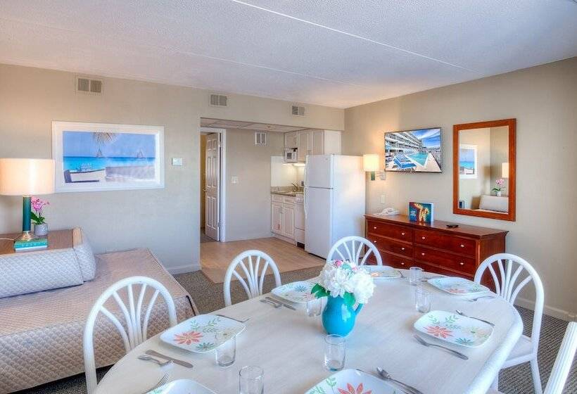 汽车旅馆  Armada By The Sea