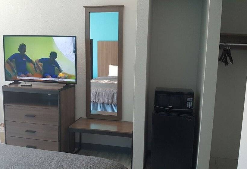 فندق على الطريق Haven Inn & Suites Willowbrook