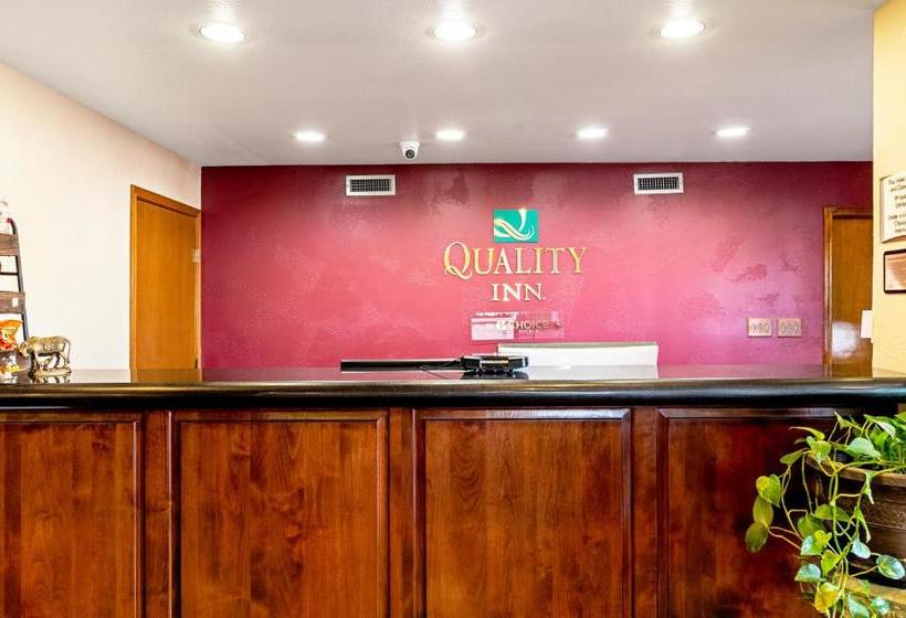 モーテル Quality Inn
