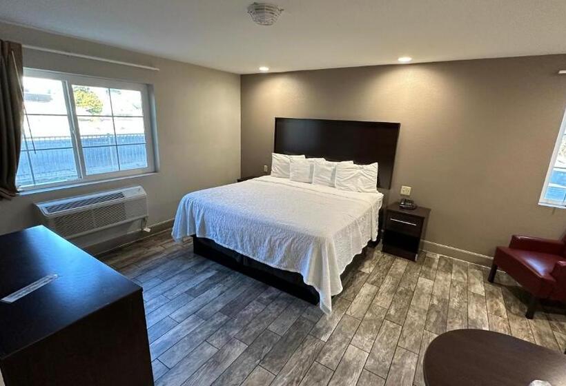 فندق على الطريق Red Roof Inn Hayward