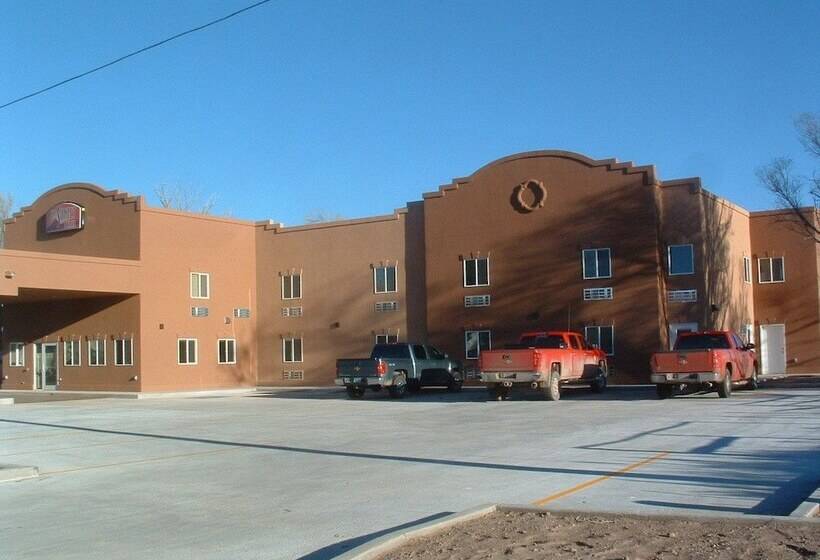 فندق على الطريق The Sunset Inn