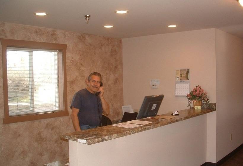 فندق على الطريق The Sunset Inn