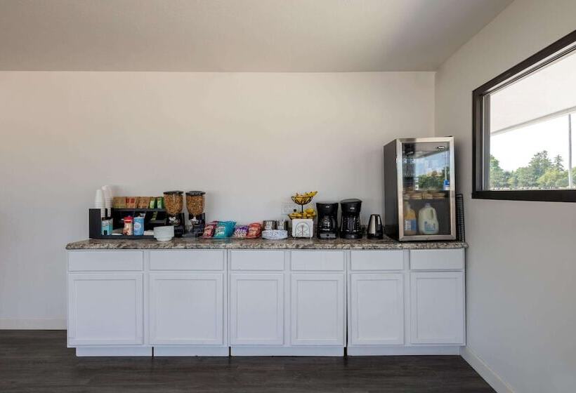 모텔 Travelodge By Wyndham Spirit Lake/okoboji