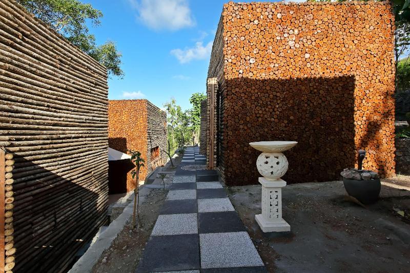 منتجع Kabeh Jati Garden Villa & Restaurant