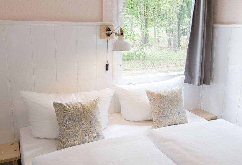 리조트 Natura Ferienpark - Bungalows Am Grimnitzsee Schorfheide