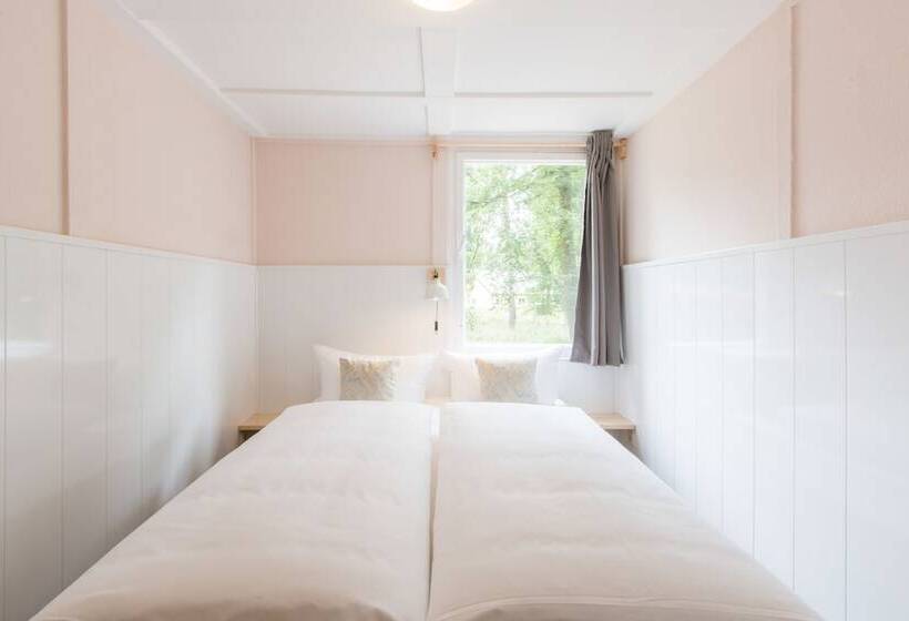 리조트 Natura Ferienpark - Bungalows Am Grimnitzsee Schorfheide