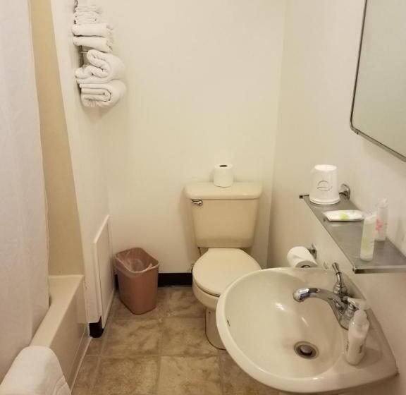 Sleep For Less Motel