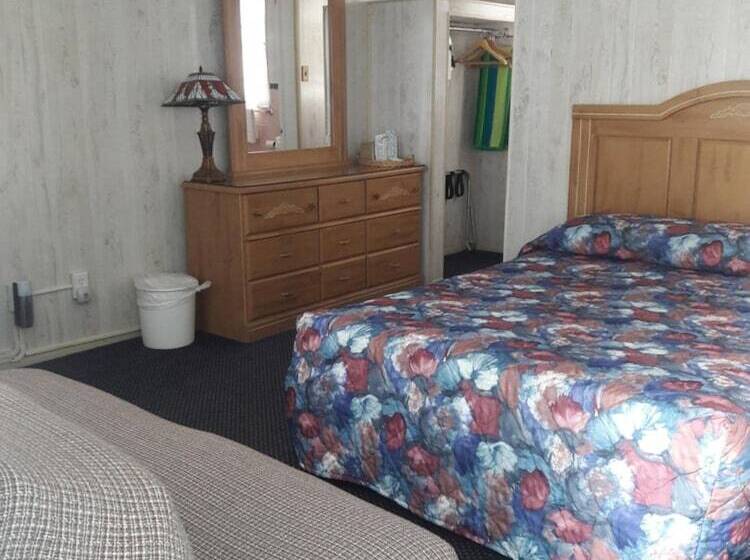 Suitcase Motel & Travel