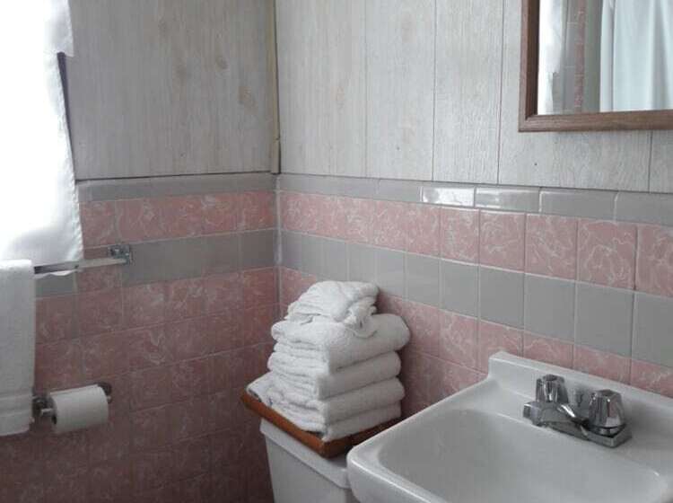 Suitcase Motel & Travel