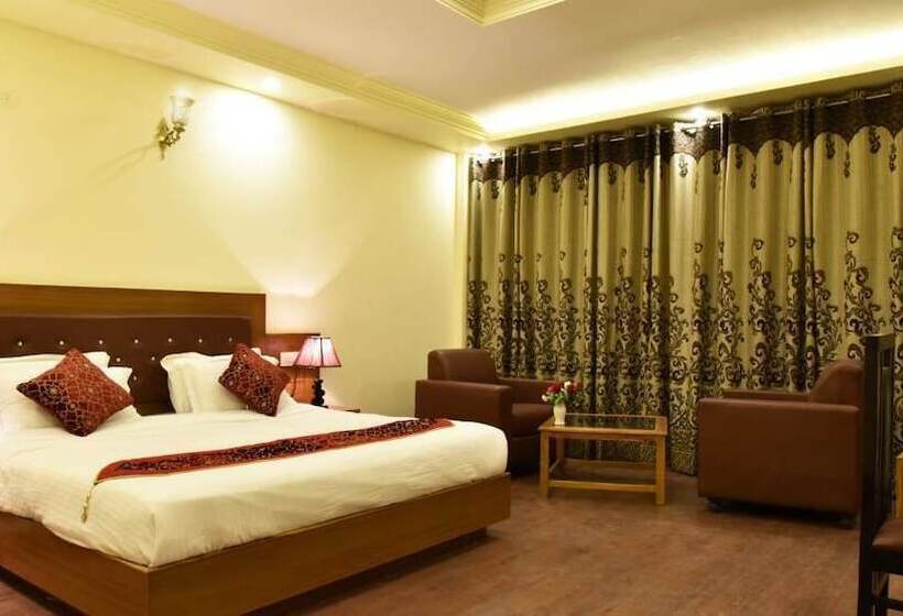 Whistling Pines Resorts And Spa