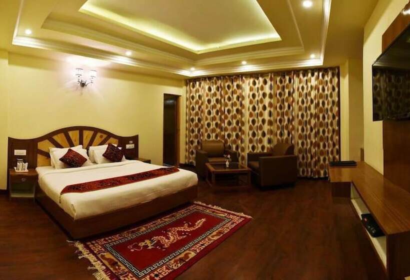 Whistling Pines Resorts And Spa