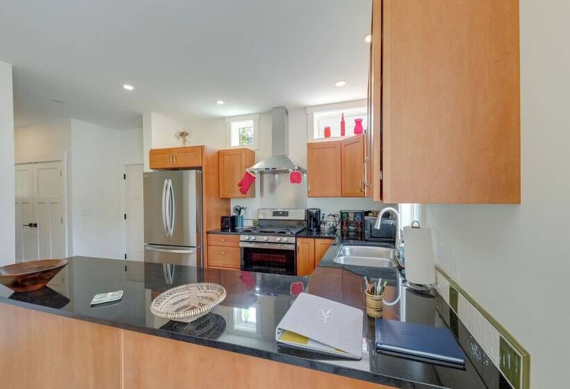 Awesome Missoula Home W/ Patio < 2 Mi To Downtown!