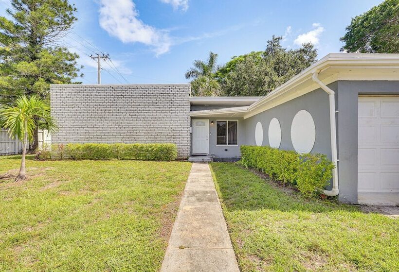 Ft Lauderdale Home: Ideal For Work, Leisure & Fun!
