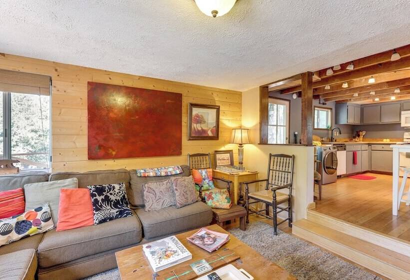 Green Valley Lake Cabin Near Lake: Boat + Ski!