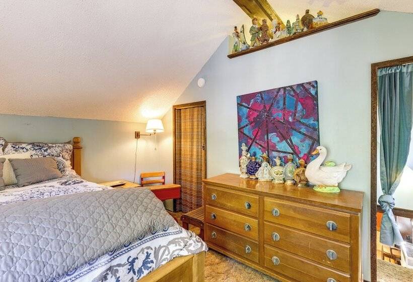 Green Valley Lake Cabin Near Lake: Boat + Ski!