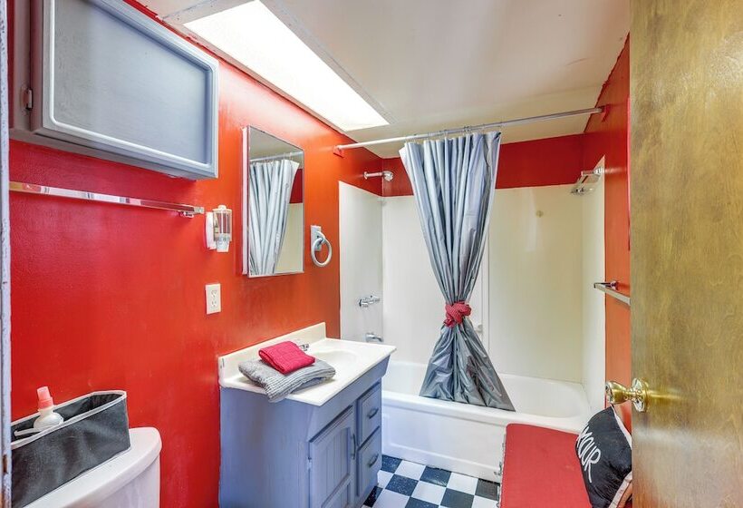 Green Valley Lake Cabin Near Lake: Boat + Ski!