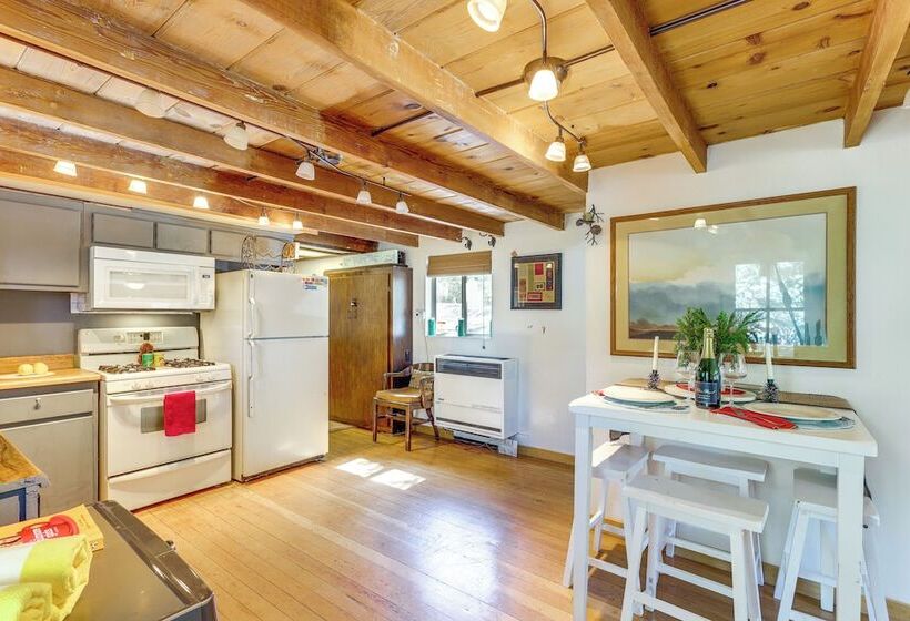 Green Valley Lake Cabin Near Lake: Boat + Ski!