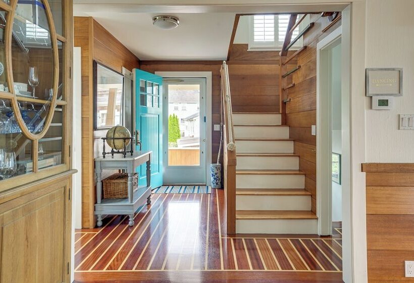 Waterfront Views: Historic Marblehead Home