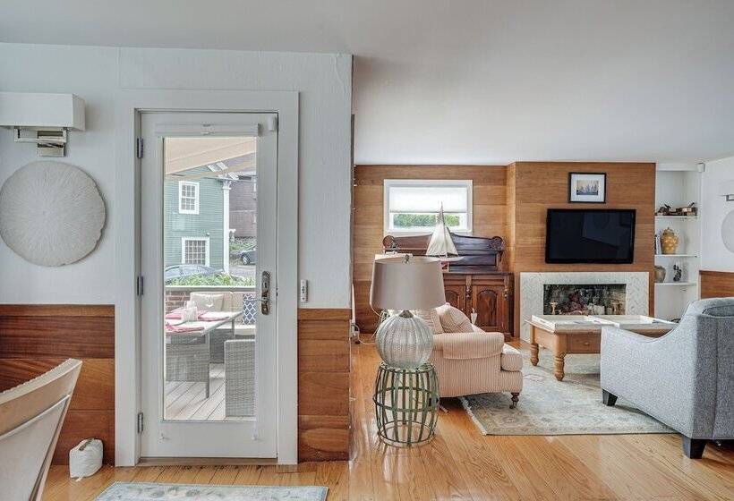 Waterfront Views: Historic Marblehead Home