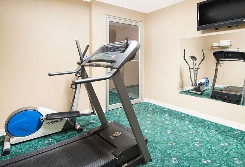 فندق Boarders Inn And Suites By Cobblestone Lamar Missouri