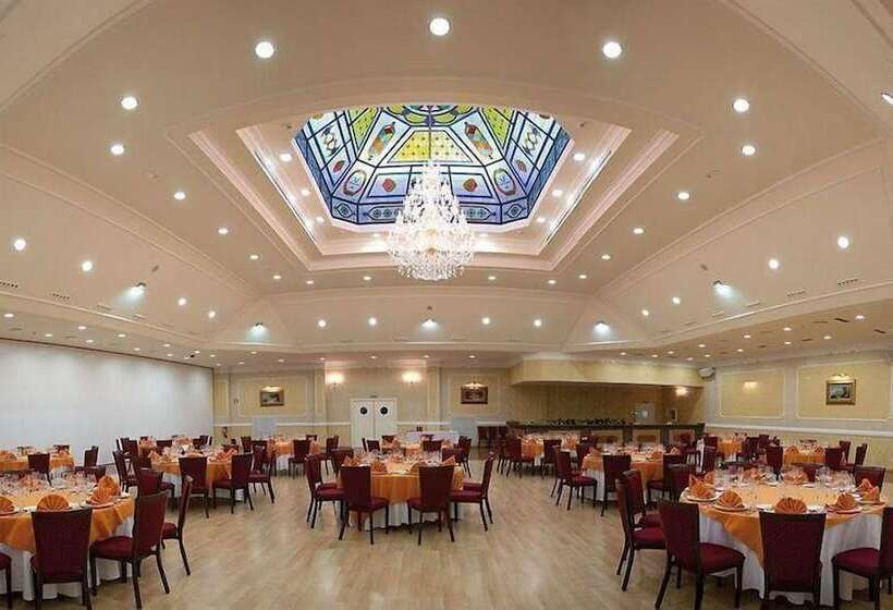 Отель Bossh Alicia