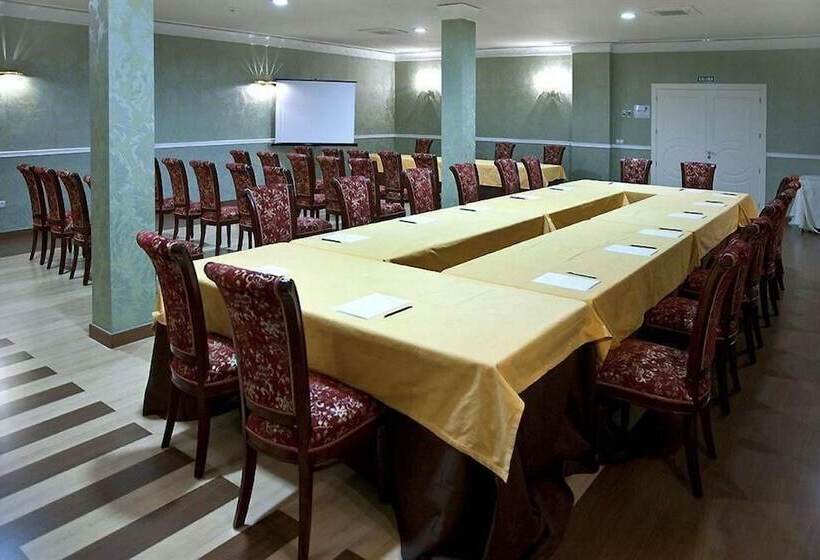 Отель Bossh Alicia