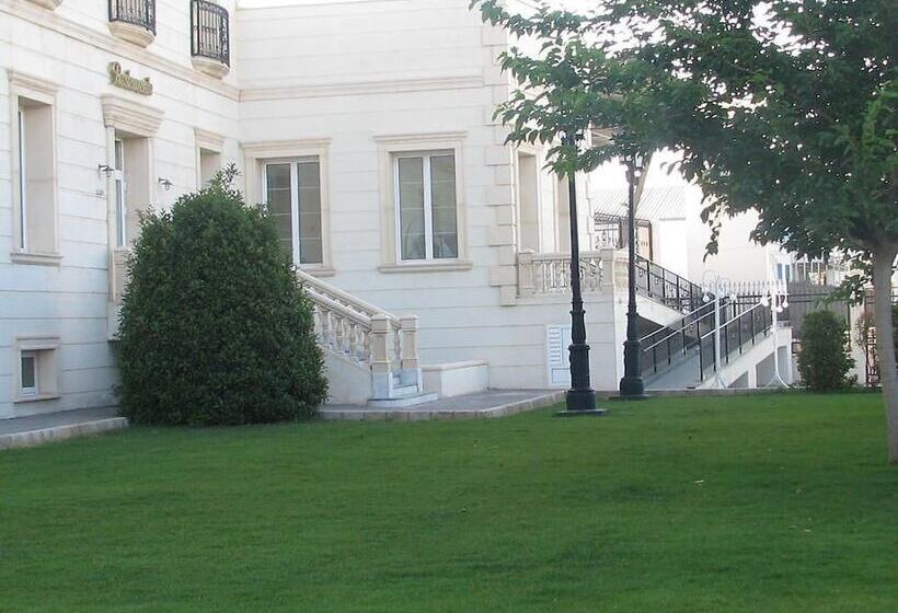 Отель Bossh Alicia