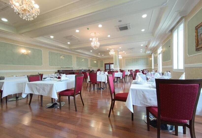 Отель Bossh Alicia