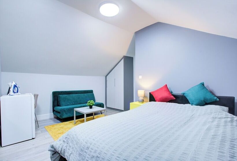 فندق Oyo Trendy Apartments London